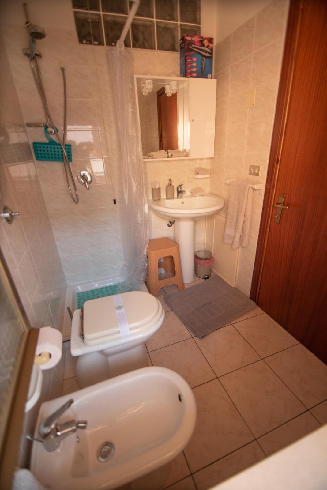 B&B Cardedu Phòng bức ảnh